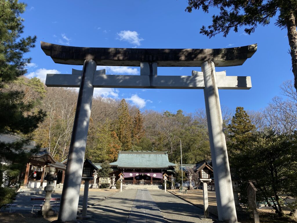 山梨縣護国神社