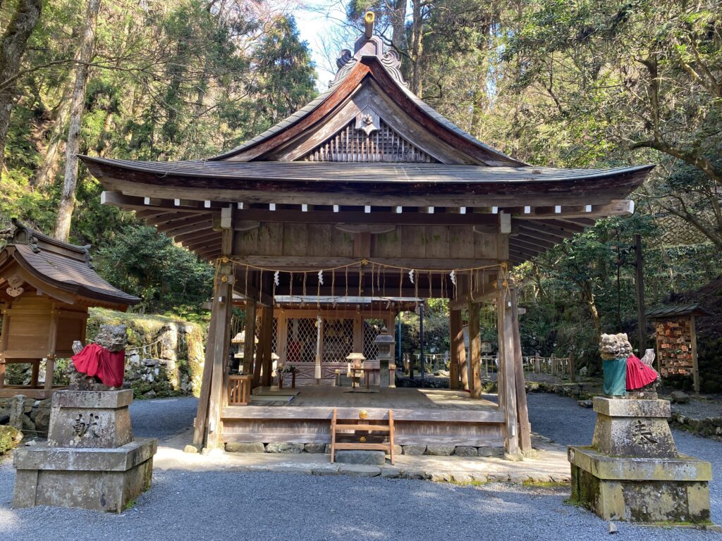 貴船神社