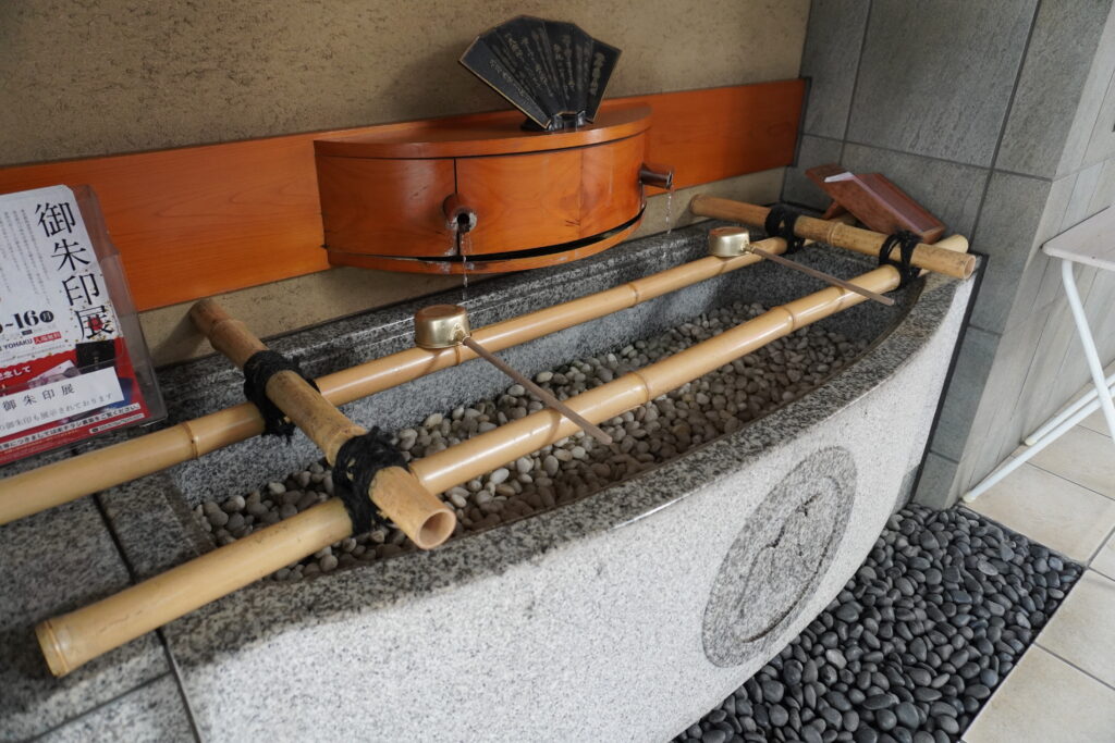 飯倉熊野神社_手水舎