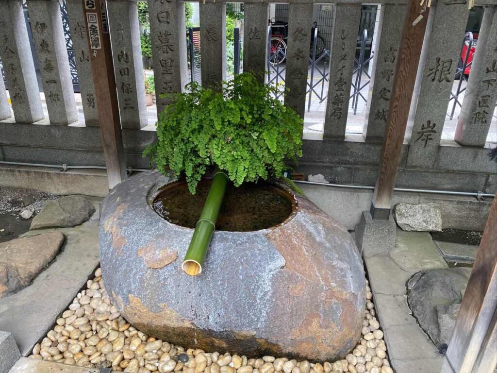 元三島神社_手水舎