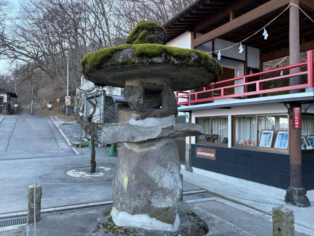 伊香保神社_石灯籠