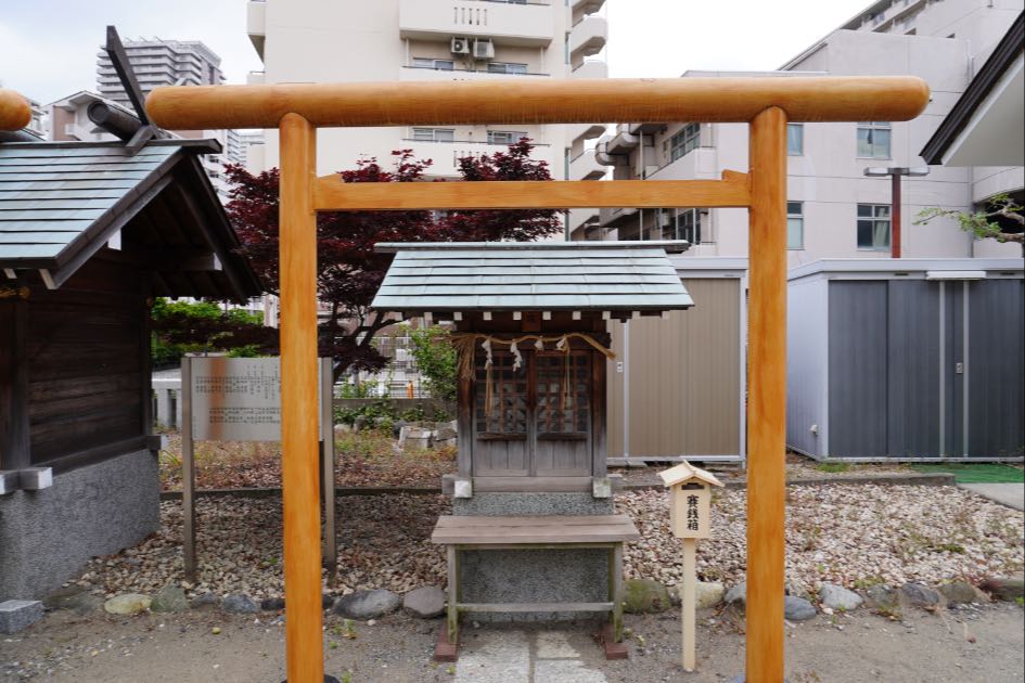 胡録神社