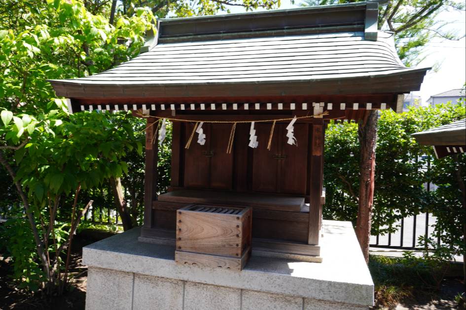 白髭神社