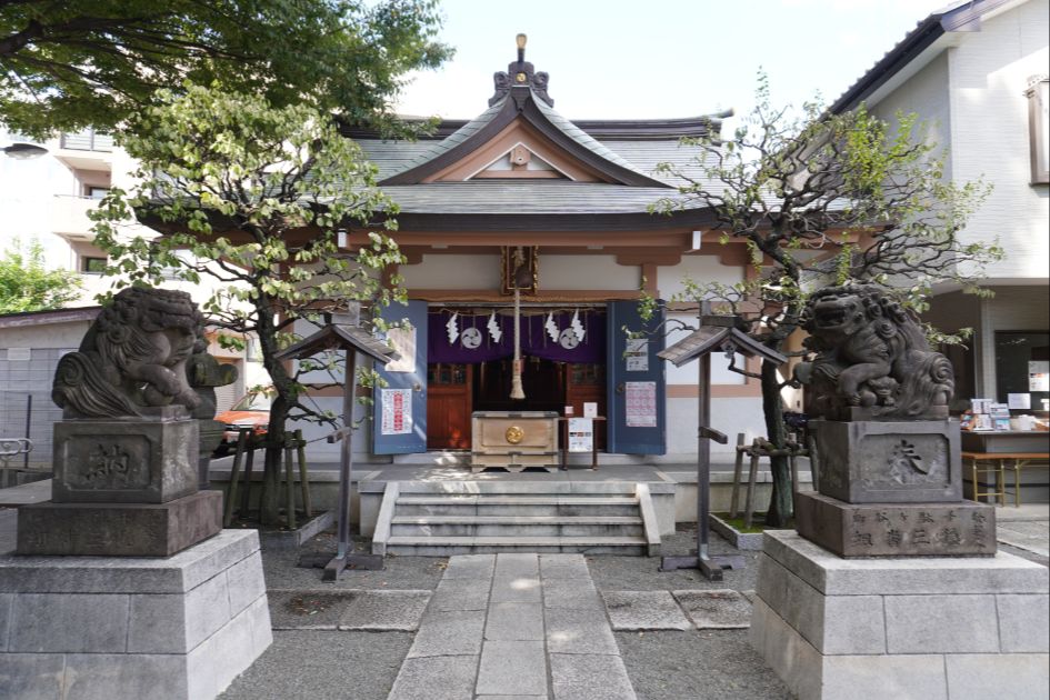 穏田神社